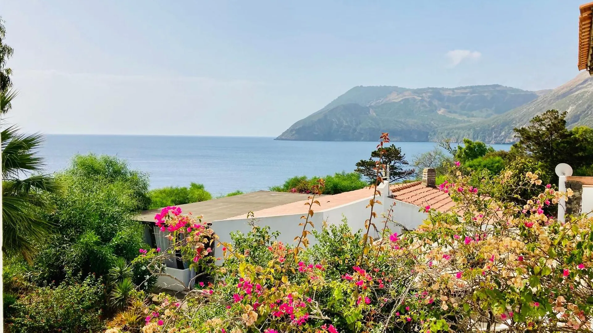 Jera Collection Vulcano Tre - Fronte Mare
